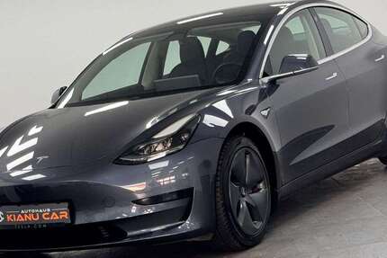 Tesla Model 3 43.328 km 21.990 &euro; Bremen 28259