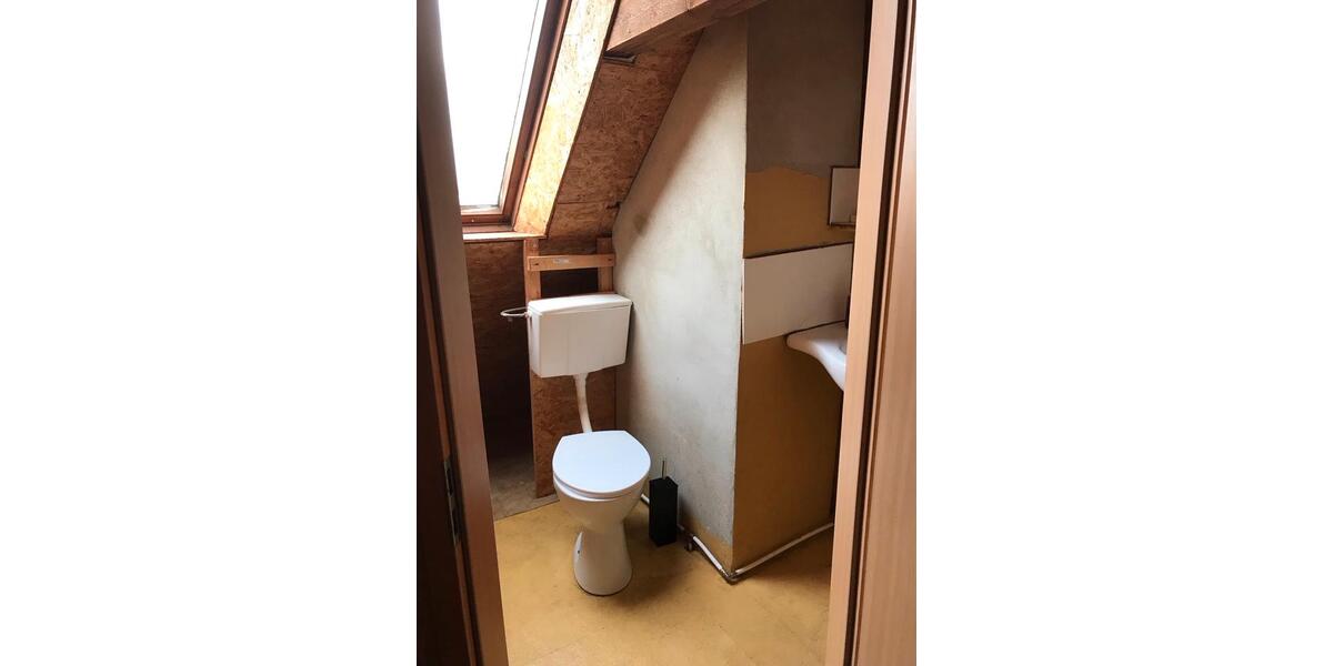 Einfamilienhaus Meißen - 8 Zimmer, 200 m&sup2;, 1.250&euro; | Angebot:25522926