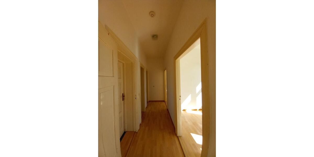 Etagenwohnung Ballenstedt - 3 Zimmer, 72 m&sup2;, 490&euro; | Angebot:26644721