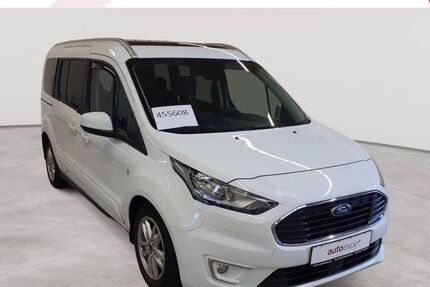 Ford Grand Tourneo