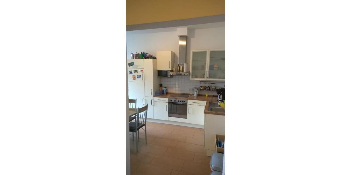 Etagenwohnung Zwickau - 1 Zimmer, 21 m&sup2;, 180&euro; | Angebot:26195983