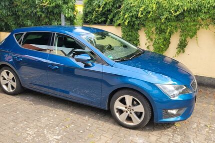Seat Leon 192.000 km 9.100 &euro; Lübbenau 03222