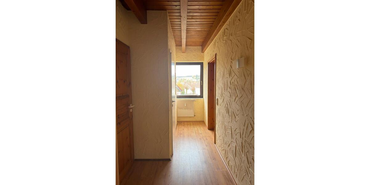 Maisonettenwohnung Badem - 5 Zimmer, 135 m&sup2;, 1.000&euro; | Angebot:26393838