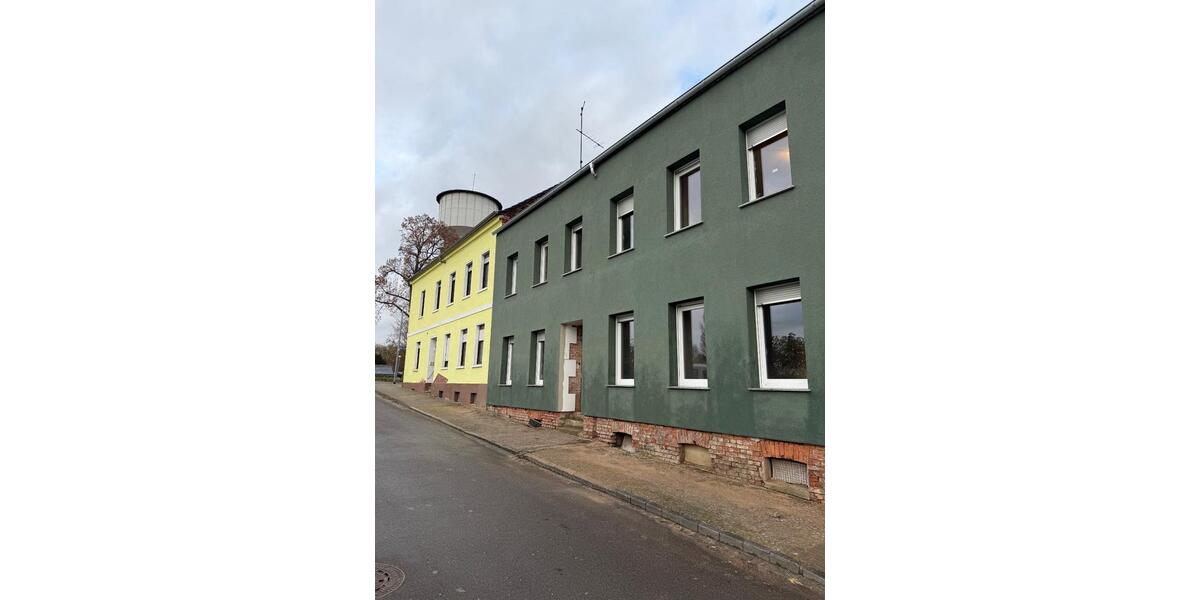 Großes 2 -3 Familienhaus 10 zimmer