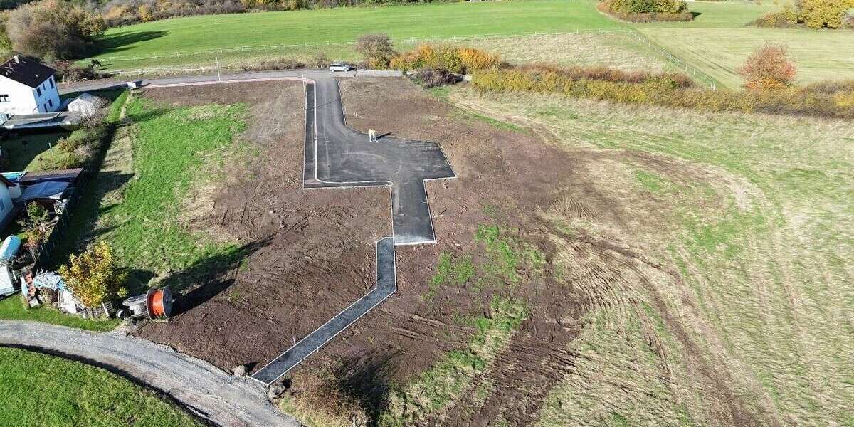 Grundstück zu verkaufen in Hosenfeld 184.272 € 1047 m² zimmer