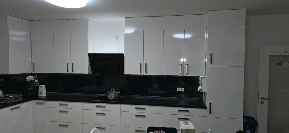 Etagenwohnung Gießen Wieseck - 4 Zimmer, 150 m&sup2;, 1.500&euro; | Angebot:26087557
