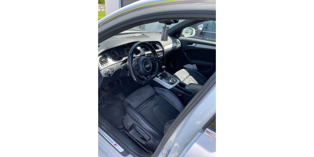 Audi A4 240.200 km 9.199 &euro; Erolzheim 88453