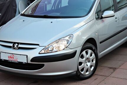 Peugeot 307 77.000 km 2.980 € Hamburg 22179