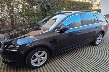 Skoda Octavia 88.950 km 16.000 &euro; Erlangen 91056