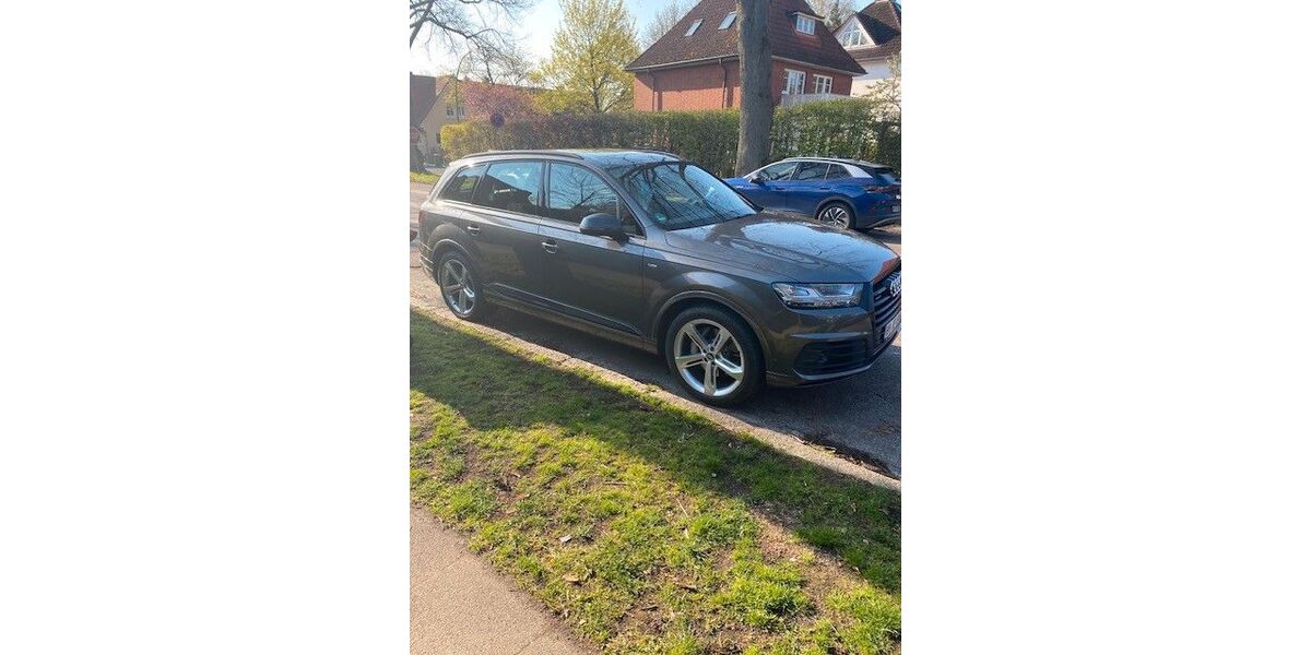 Audi Q7 78.000 km 40.000 &euro; Hamburg-Nord 22339