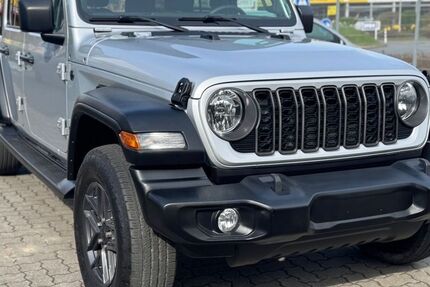 Jeep Wrangler 25.000 km 34.900 &euro; Stade 21682