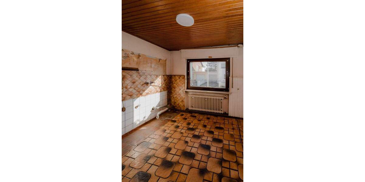 Doppelhaushälfte Mannheim Schönau - 6 Zimmer, 155 m&sup2;, 349.000&euro; | Angebot:25836522