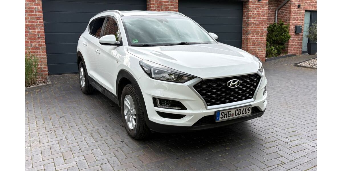 Hyundai TUCSON 89.050 km 15.650 &euro; Bückeburg 31675