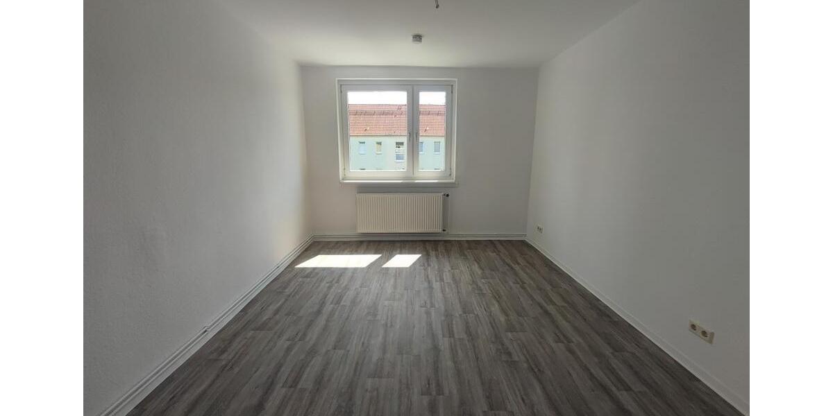 Etagenwohnung Merseburg - 3 Zimmer, 59 m&sup2;, 346&euro; | Angebot:26662545