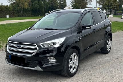 Ford Kuga 87.000 km 15.700 &euro; Geisenfeld 85290