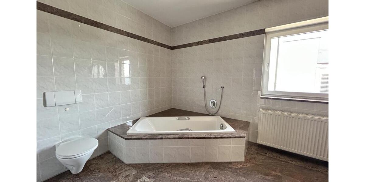 Erdgeschoßwohnung Erlenbach am Main - 3 Zimmer, 116 m&sup2;, 1.150&euro; | Angebot:26000068