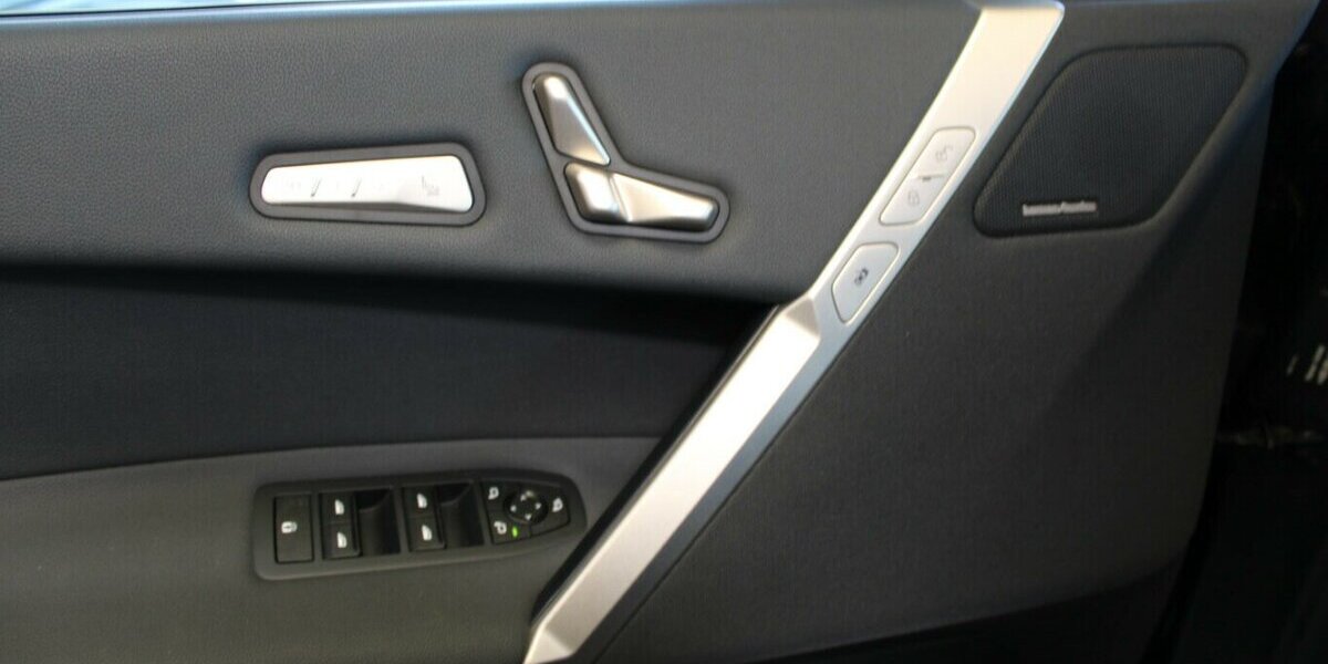 BMW iX xDrive50 35.740 km 54.980 &euro; Euskirchen 53881