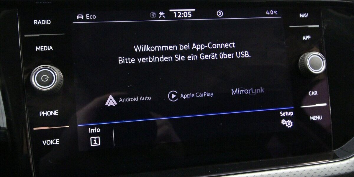 VW T-Cross TSI OPF Active LED+NAVI+KAMERA+ACC 46.636 km 19.900 &euro; Hagenow 19230