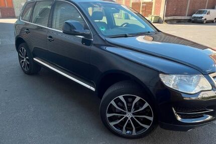 VW Touareg 204.000 km 10.000 &euro; Siegen 57072