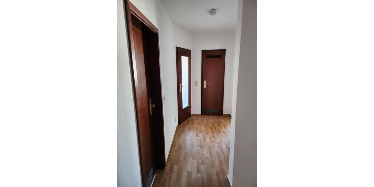 Etagenwohnung Schönebeck (Elbe) - 2 Zimmer, 52 m&sup2;, 270&euro; | Angebot:25992962