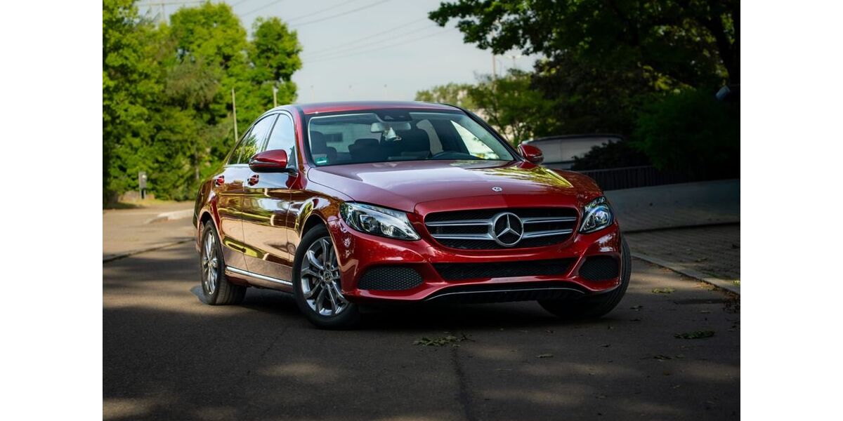 Mercedes-Benz C 250 89.650 km 22.900 &euro; Sindelfingen 71067