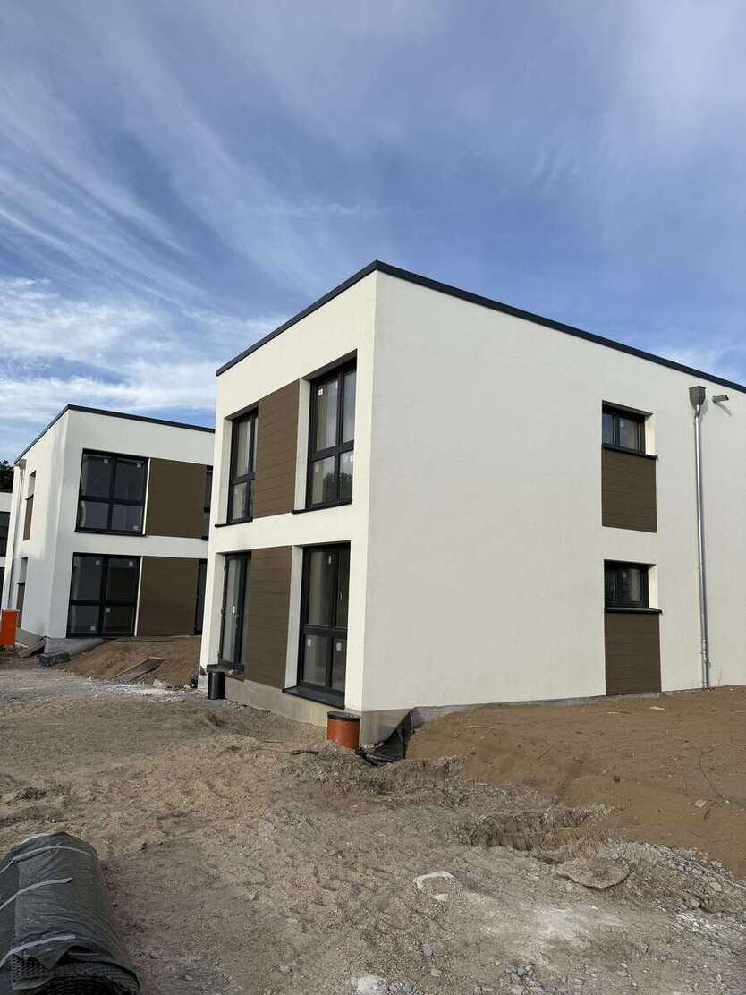 Haus zum Mieten in Biederitz 1.777,58 € 126.97 m² 5 zimmer