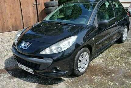 Peugeot 206 174.039 km 1.670 &euro; Berlin - Pankow 13127