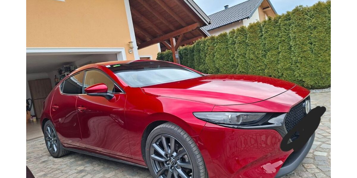 Mazda 3 61.500 km 22.900 &euro; Buechlberg 94124