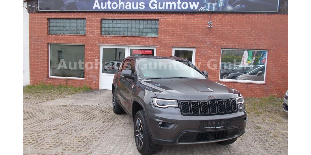 Jeep Grand Cherokee 171.833 km 20.490 &euro; Gumtow 16866