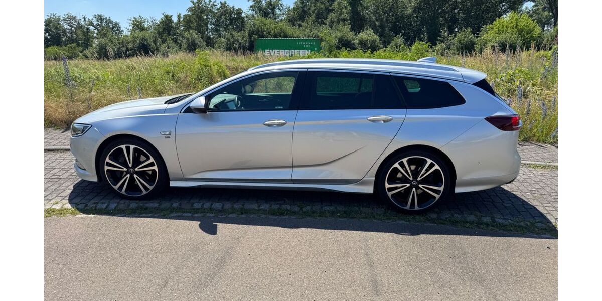Opel Insignia 82.500 km 19.000 &euro; Leipzig 04349