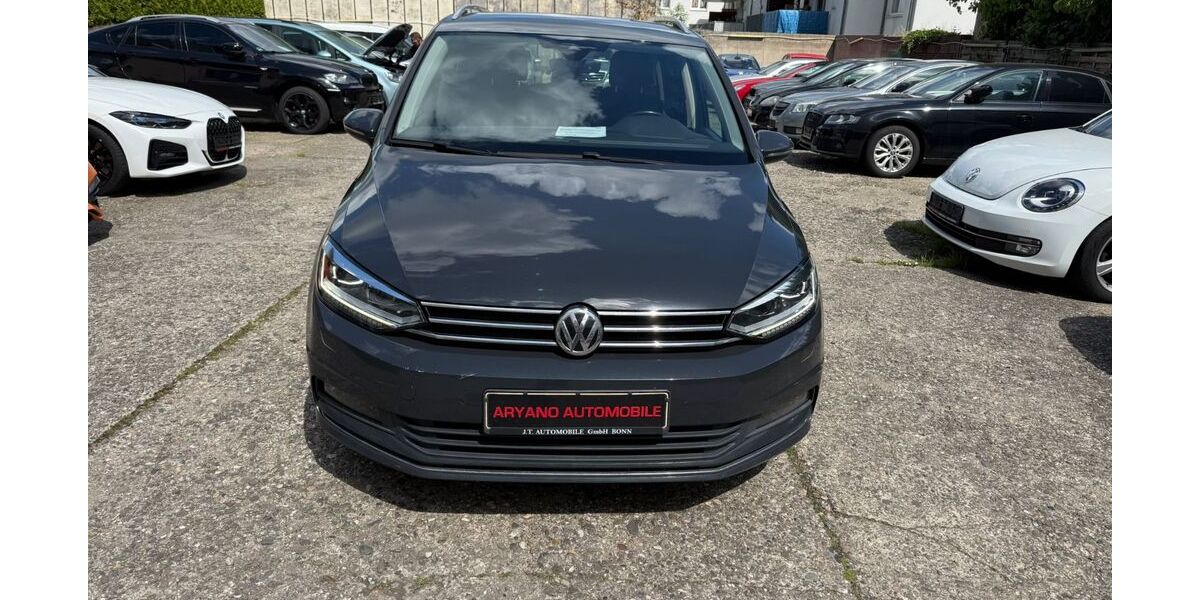 VW Touran 172.000 km 15.499 &euro; Bonn 53123