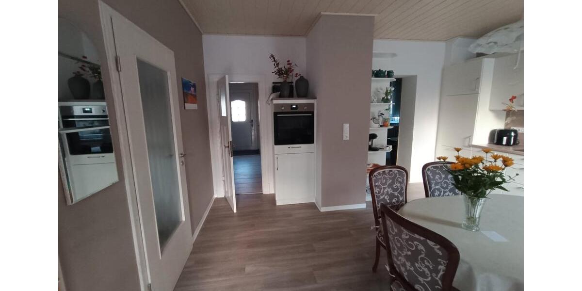 Doppelhaushälfte Güstrow - 6 Zimmer, 190 m&sup2;, 369.000&euro; | Angebot:27147804
