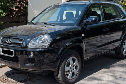 Hyundai TUCSON 47.175 km 5.990 &euro; München 81477