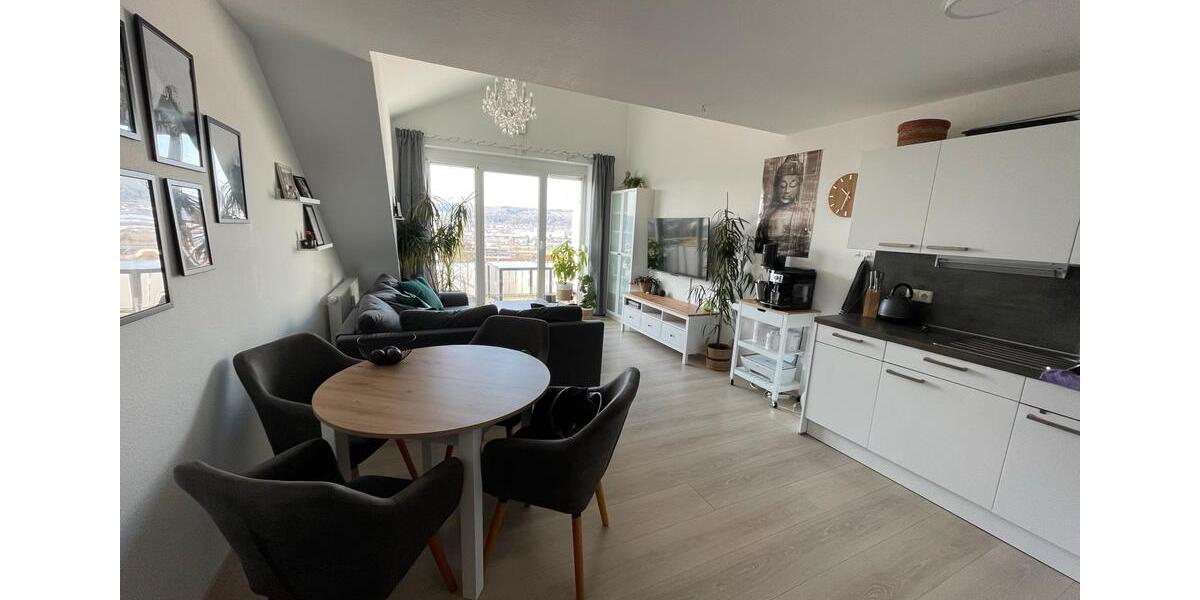 Dachgeschoßwohnung Tauberbischofsheim - 2.5 Zimmer, 50 m&sup2;, 500&euro; | Angebot:26276248