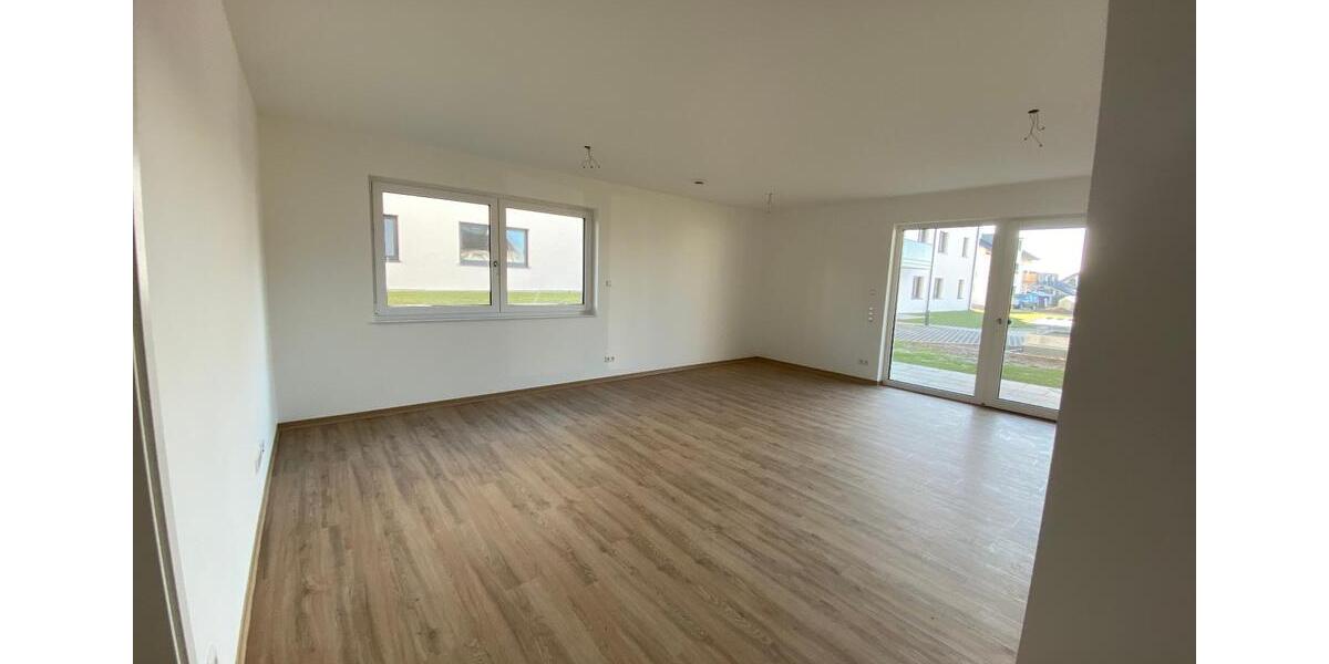 Erdgeschoßwohnung Kißlegg - 2.5 Zimmer, 81 m&sup2;, 1.015&euro; | Angebot:26149385