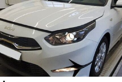 Kia ceed / Ceed 38.000 km 16.530 € Bühl 77815