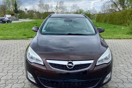 Opel Astra 196.000 km 2.900 &euro; Albstadt 72458