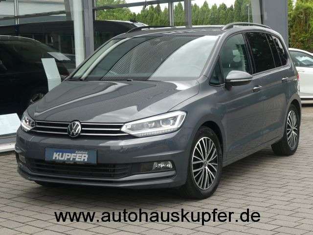 VW Touran 32.400 km 31.900 &euro; Vaihingen/Enz 71665