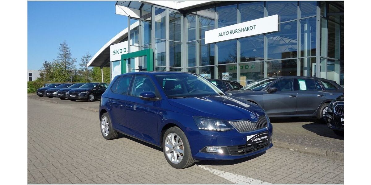 Skoda Fabia 45.061 km 10.480 &euro; Bremen 28357