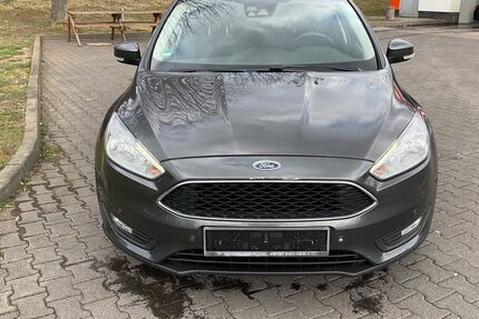 Ford Focus 173.915 km 5.950 &euro; Erfurt 99085
