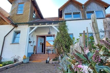Haus Bad Arolsen - 12 Zimmer, 550 m&sup2;, 849.000&euro; | Angebot:26876258
