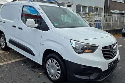 Opel Combo 126.990 km 8.595 &euro; Hilden 40724