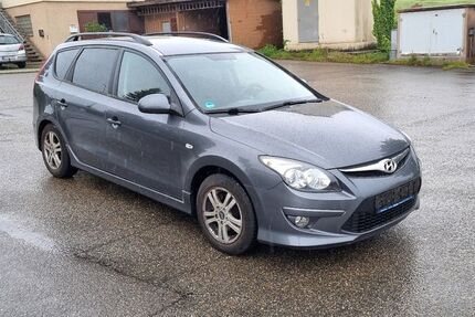 Hyundai i30 153.000 km 2.999 € Leonberg Gebersheim 71229