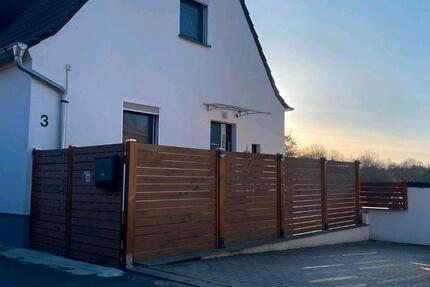 Haus Haßfurt - 4 Zimmer, 90 m&sup2;, 295.000&euro; | Angebot:25367355