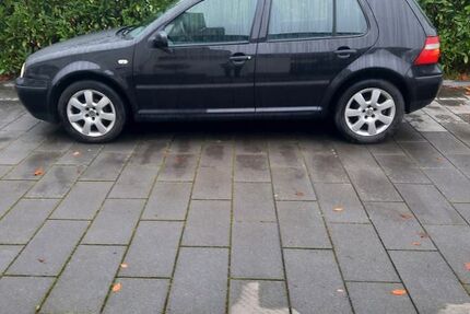 VW Golf 206.300 km 1.700 &euro; ESPELKAMP 32339