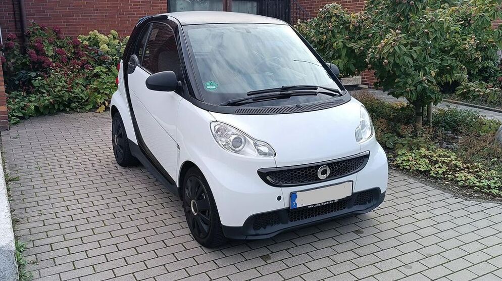 Smart ForTwo 144.000 km 4.200 € Marl 45770