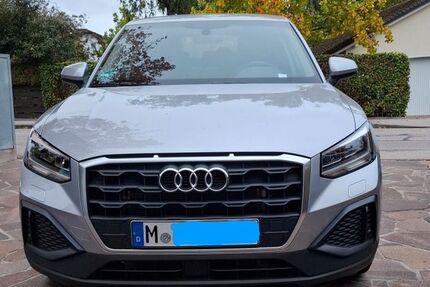 Audi Q2 8.346 km 22.999 € München 81675