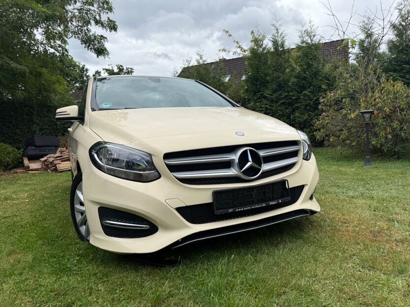 Mercedes-Benz B 180 389.600 km 3.990 € Witzhave 22969