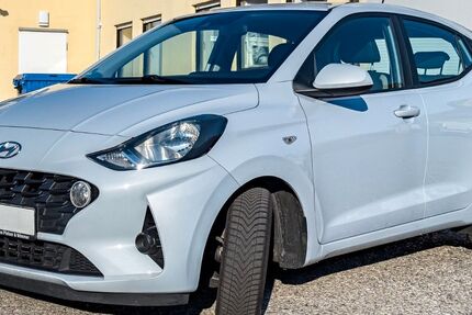 Hyundai i10 86.000 km 9.880 &euro; München 81477