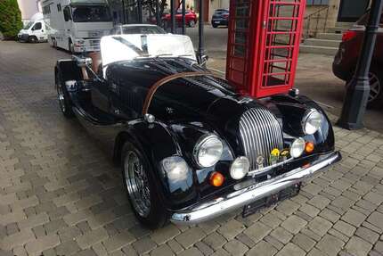 Morgan Plus 8